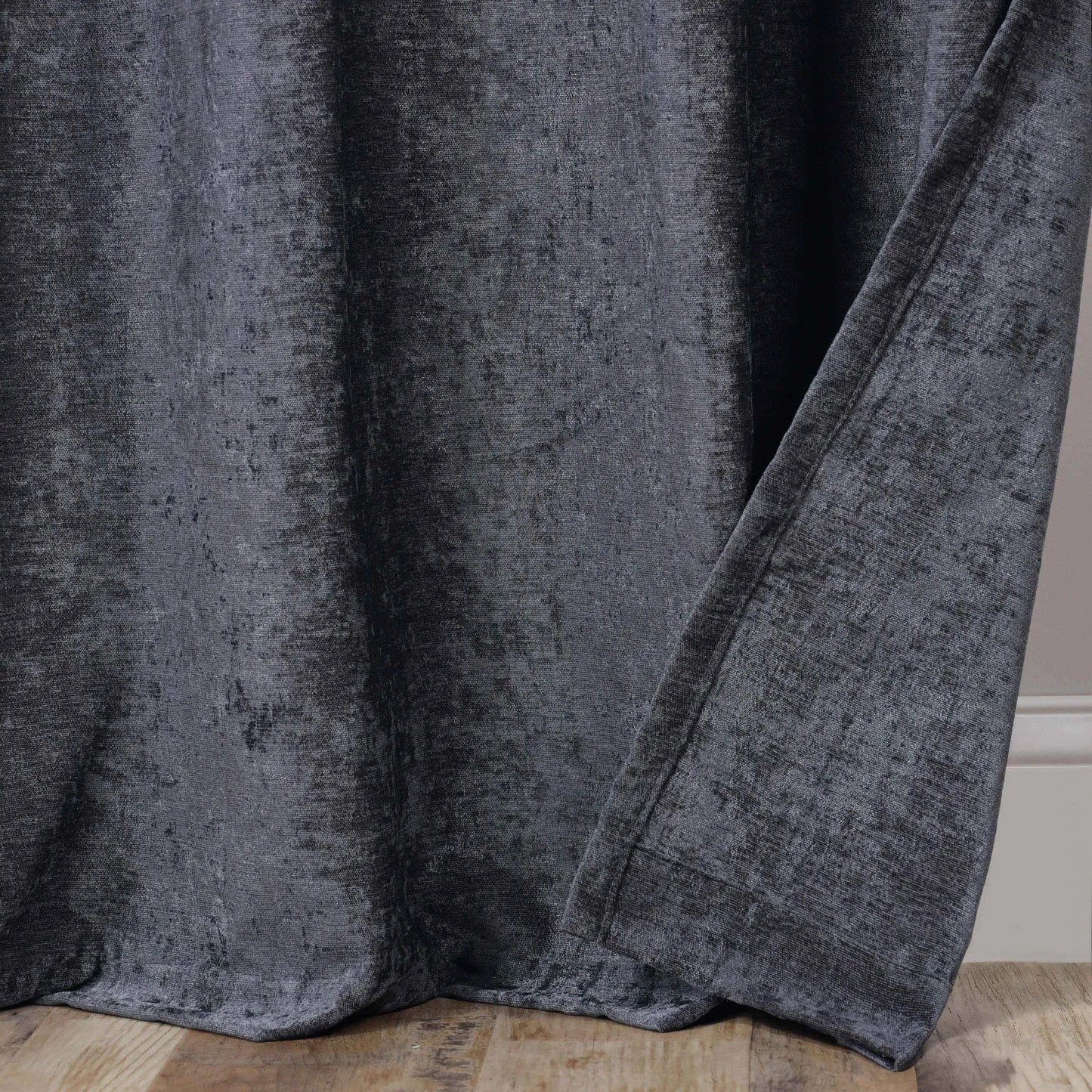Noor Semi-Blackout Chenille Washable Grommet Curtains. Set of 2 Panels